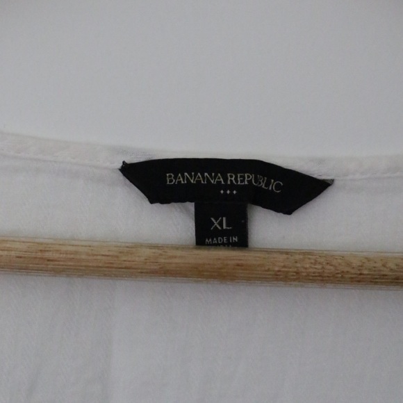 Banana Republic Linen Blouse - Picture 4 of 7